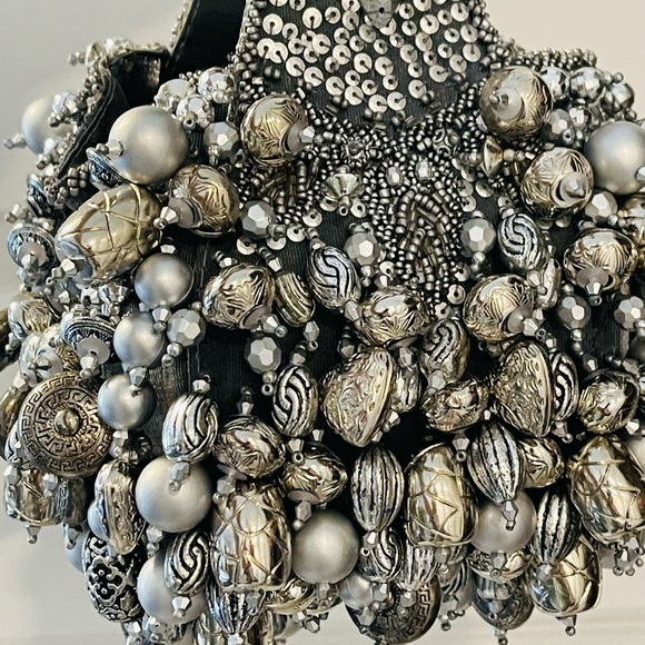 Clutch purse for the perfect season of prom and wedding! - Picture 3 of 7